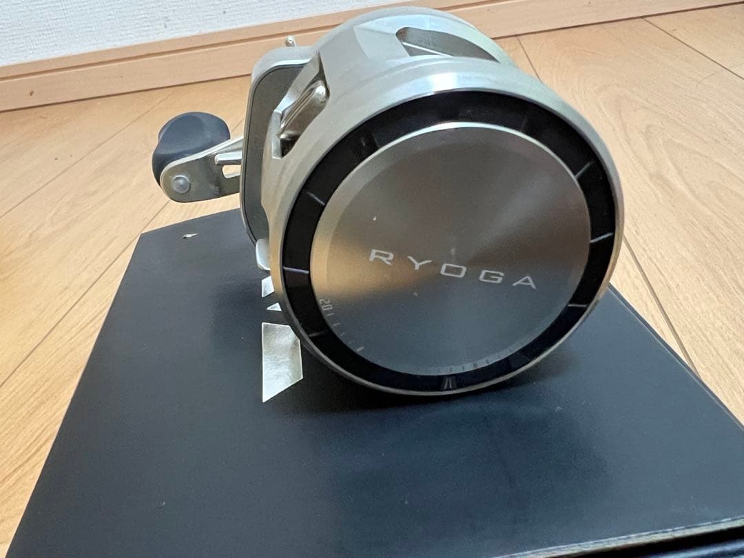 ダイワ RYOGA 1016H ベイトリール