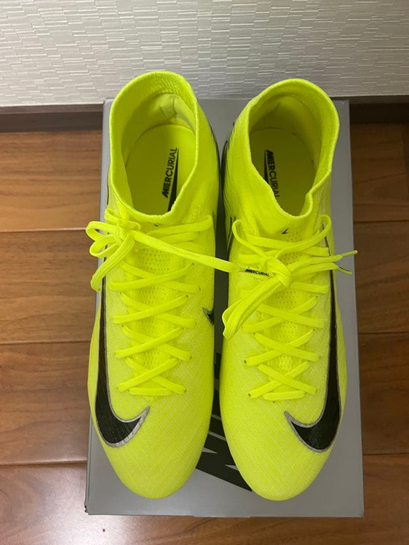 NIKE ズームマーキュリアル　スーパーフライ10 エリートFG
