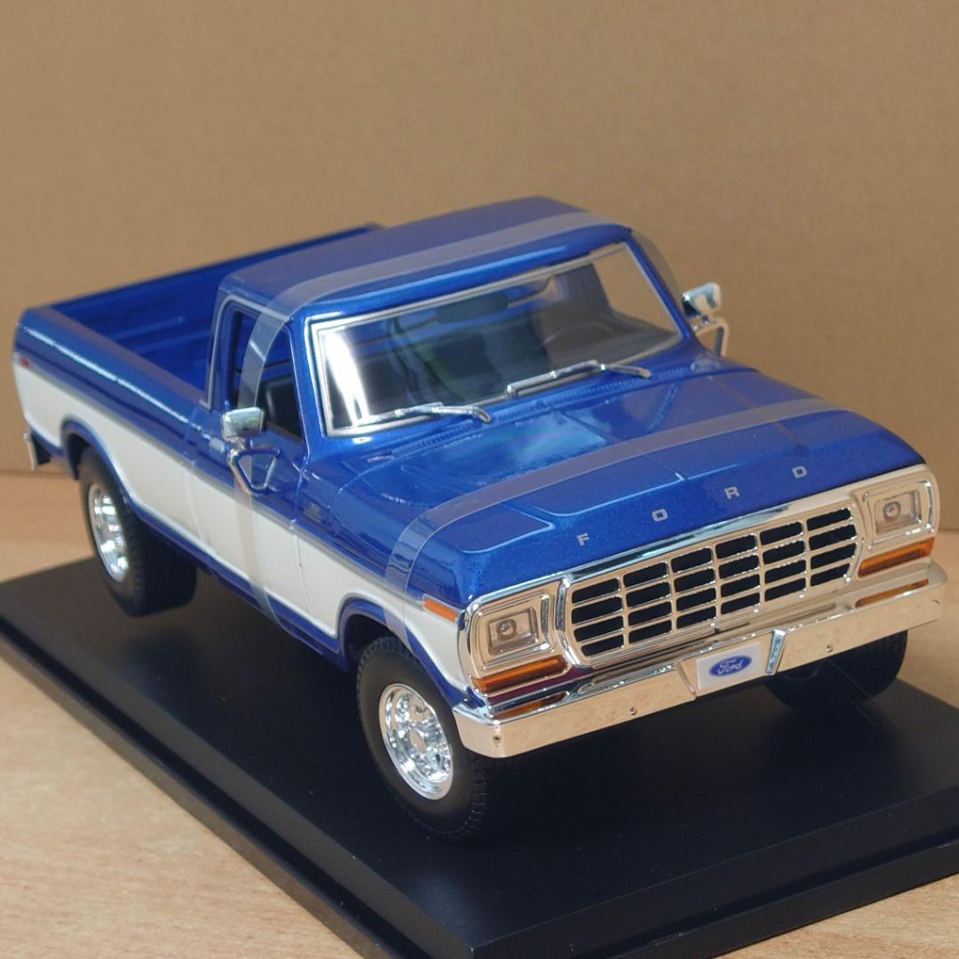 1/18 フォード F150 ピックアップトラック ブルー 1979 Ford