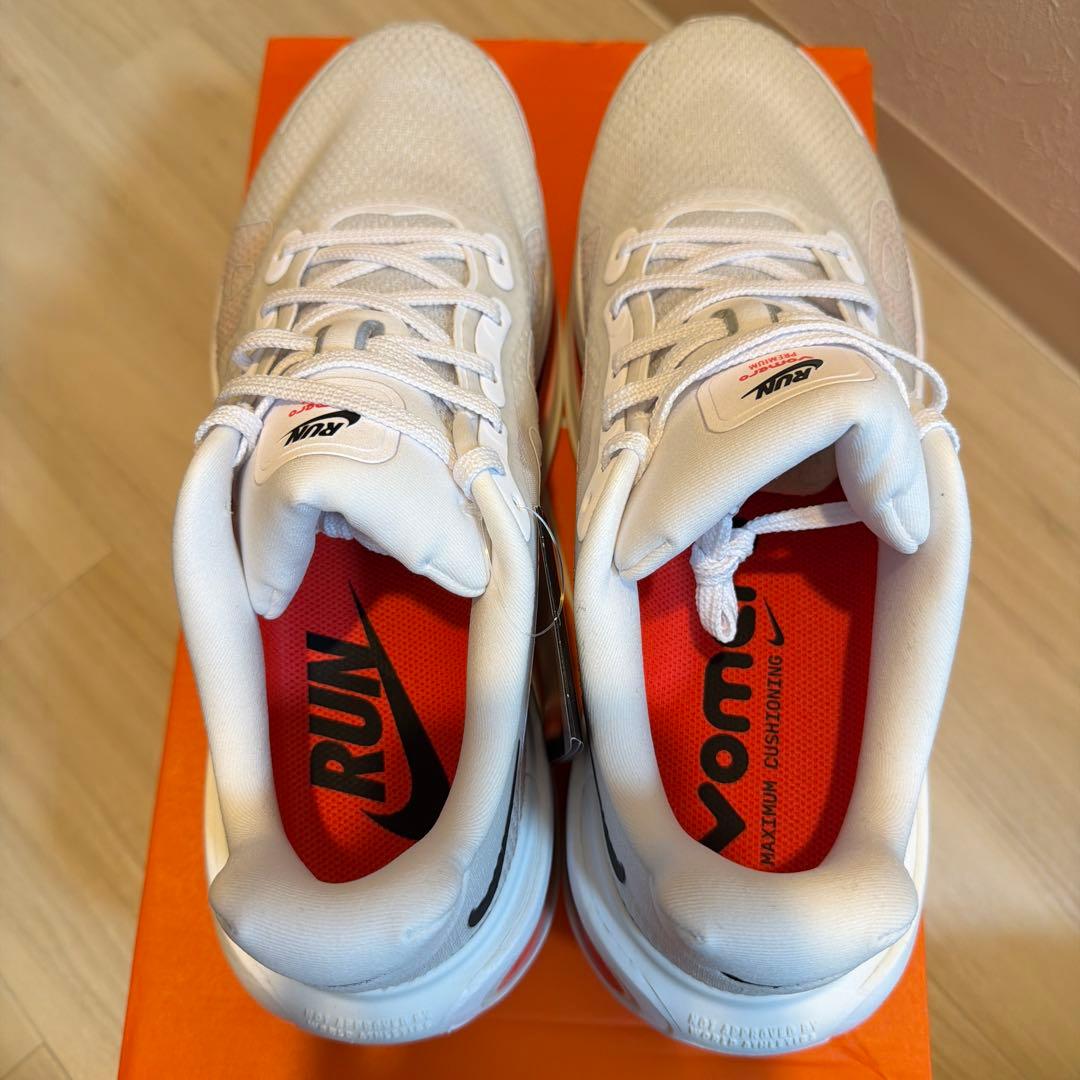 <新品未使用> NIKE ボメロプレミアム HQ2050-103 28.5cm