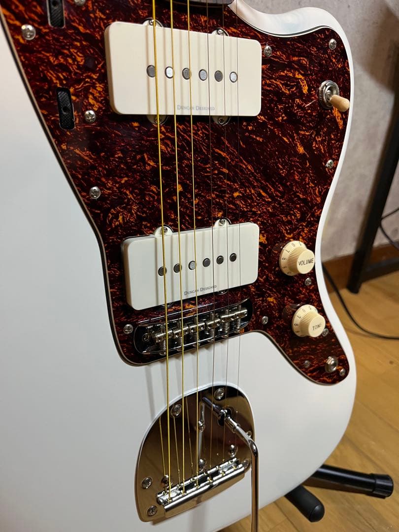 Fender Squier JAZZMASTER エレキギター