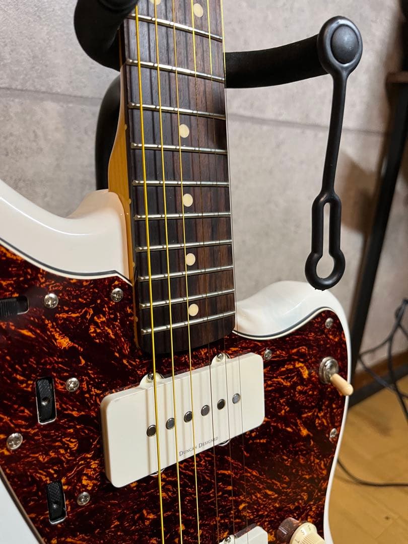 Fender Squier JAZZMASTER エレキギター