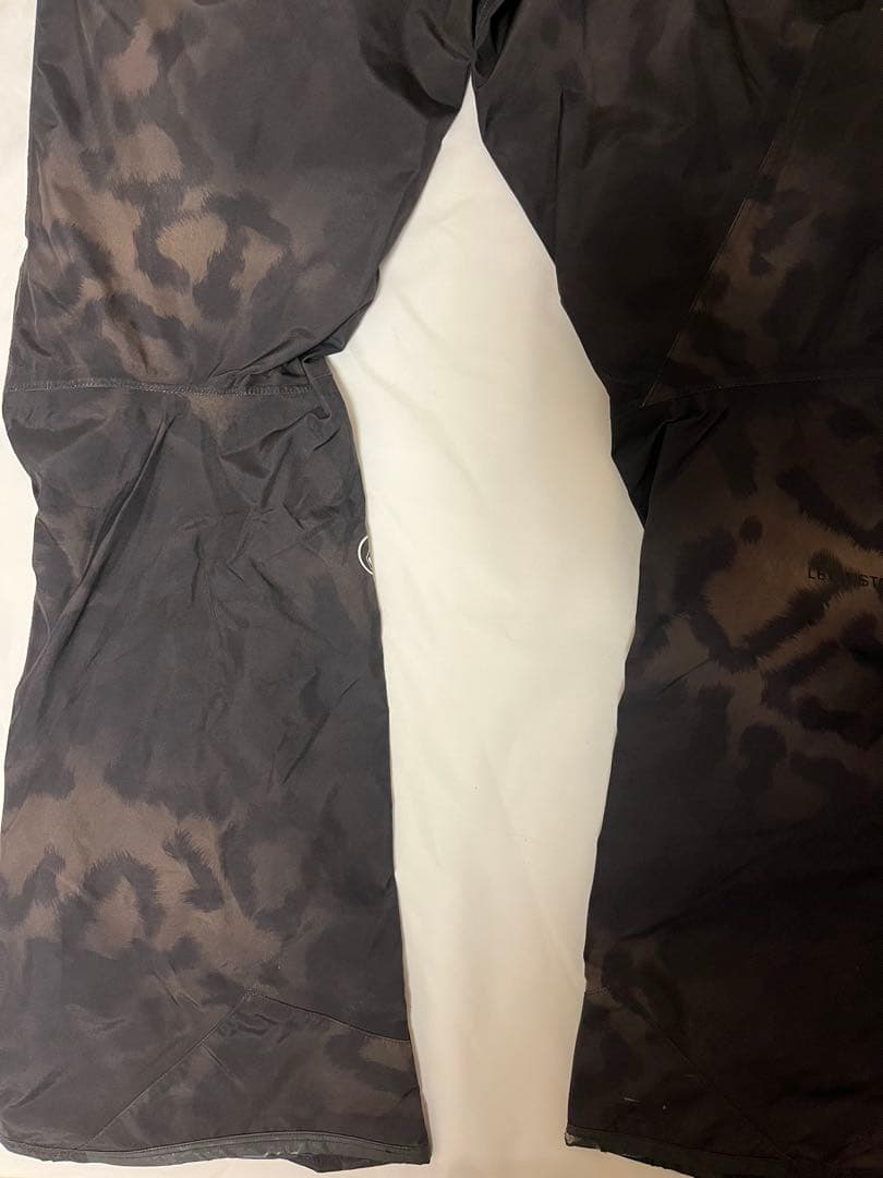 VOLCOM GORE-TEX パンツ　Lサイズ