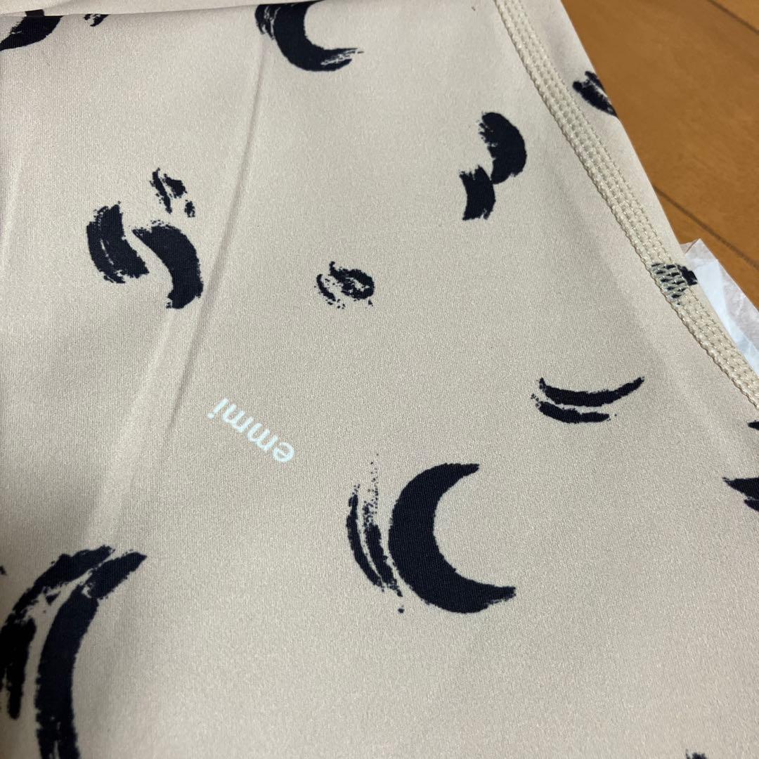 emmi MOON柄ギャザーレギンス サイズ1