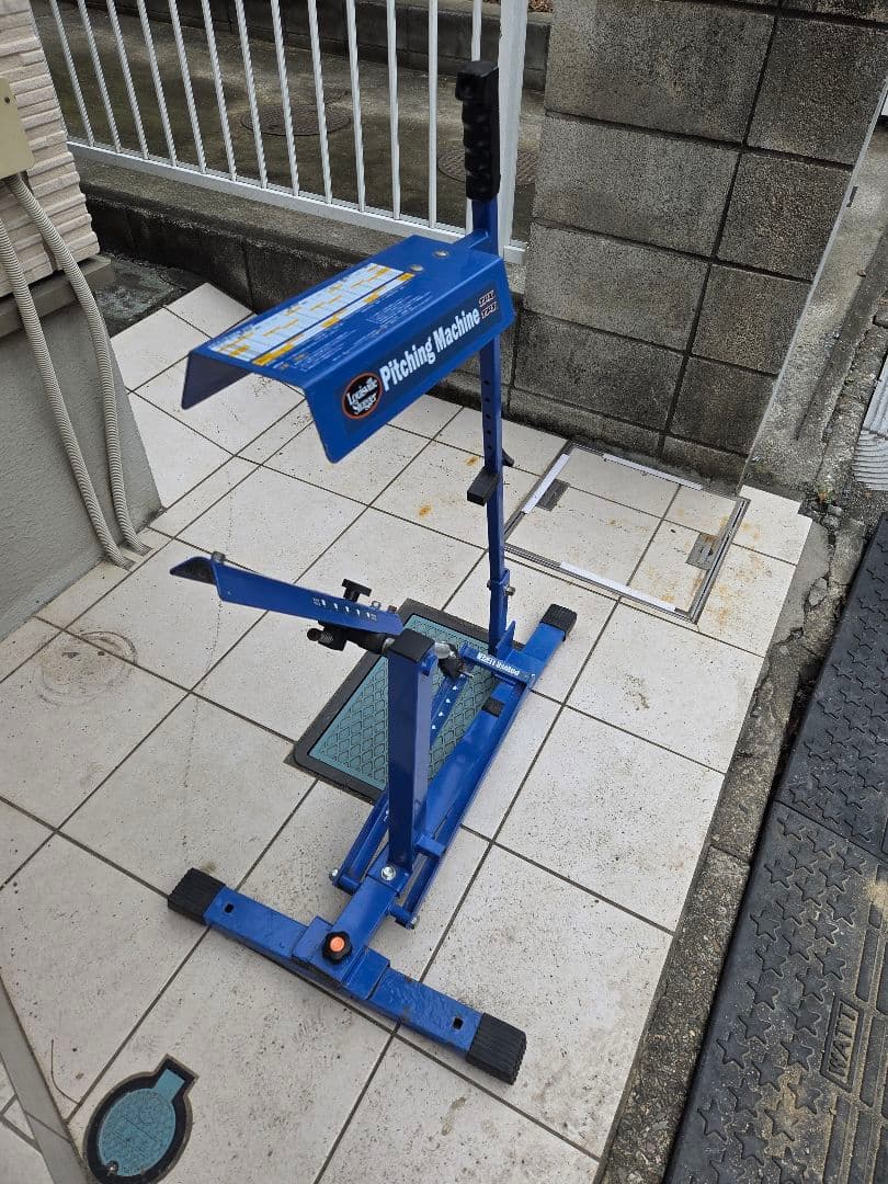 なご　ルイスビルスラッガーアルティメットピッチングマシン