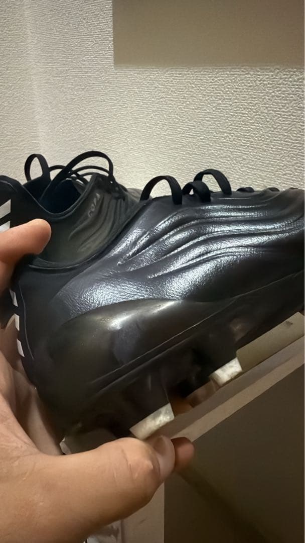 ブラックサッカーシューズ・スパイク