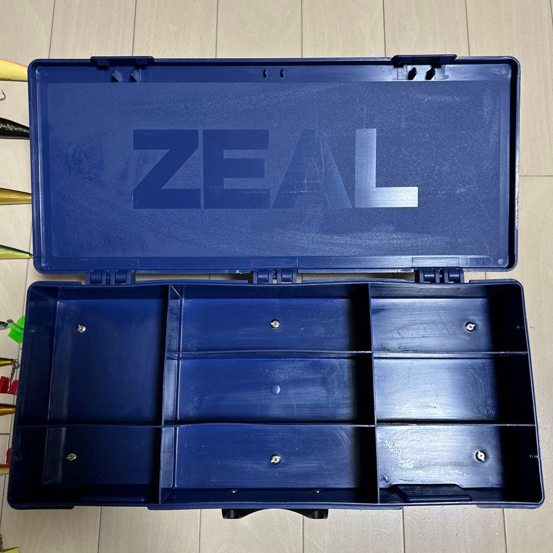 ZEAL zeal AMAZONAS 両開き　ルアー付き　アマゾンボックス