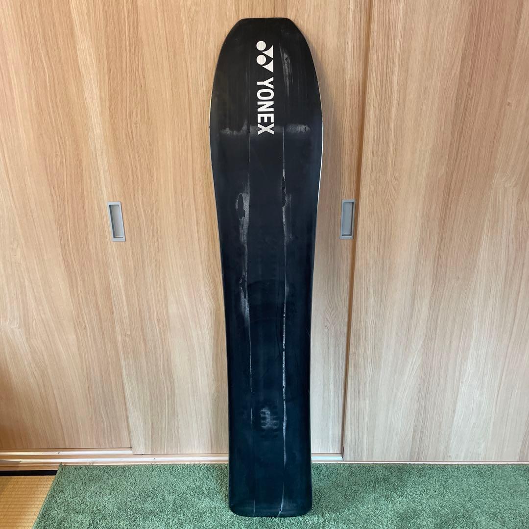 最終価格YONEX Luvarth スノーボード 154cm パウダー22/23