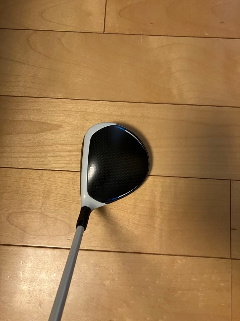 SIM2 MAX 3番フェアウェイウッド 15度　ヘッドカバー付き