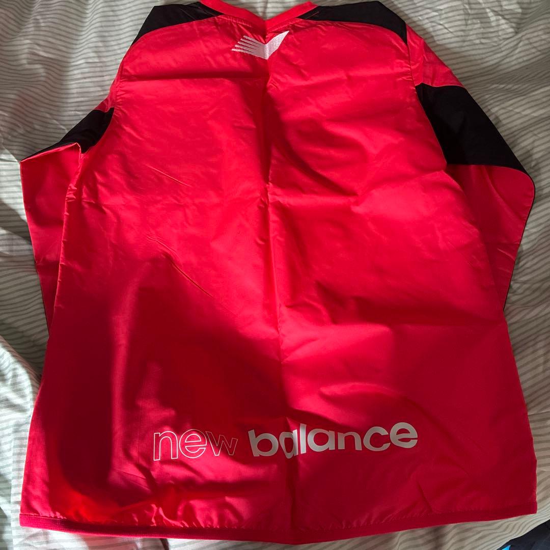 New Balance 赤 長袖 Mサイズ