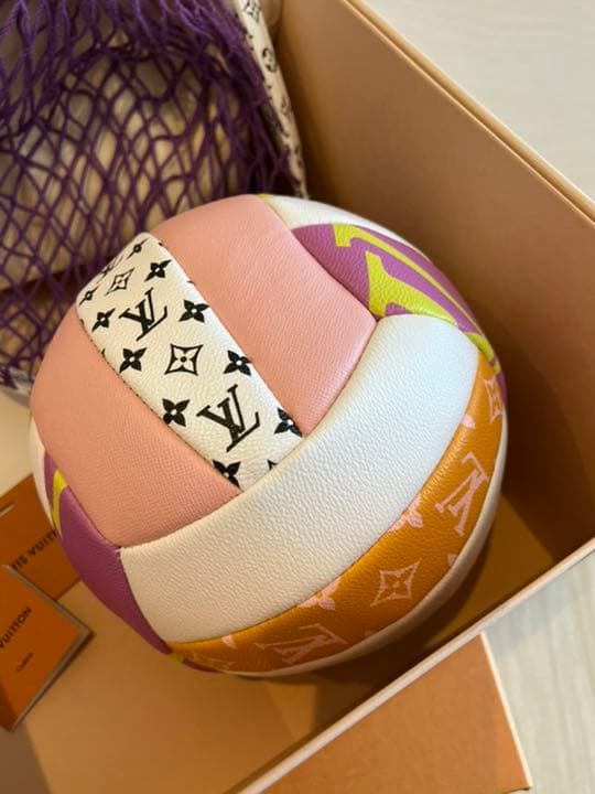 希少【新品未使用】LOUIS VITTON バレーボール