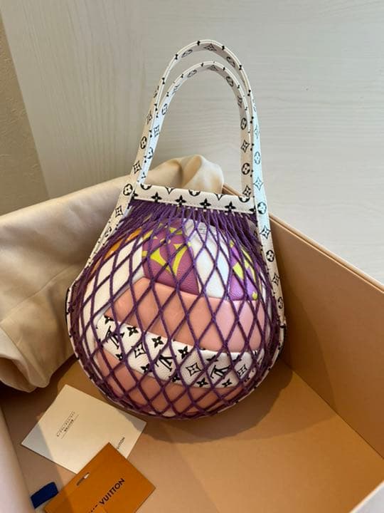 希少【新品未使用】LOUIS VITTON バレーボール