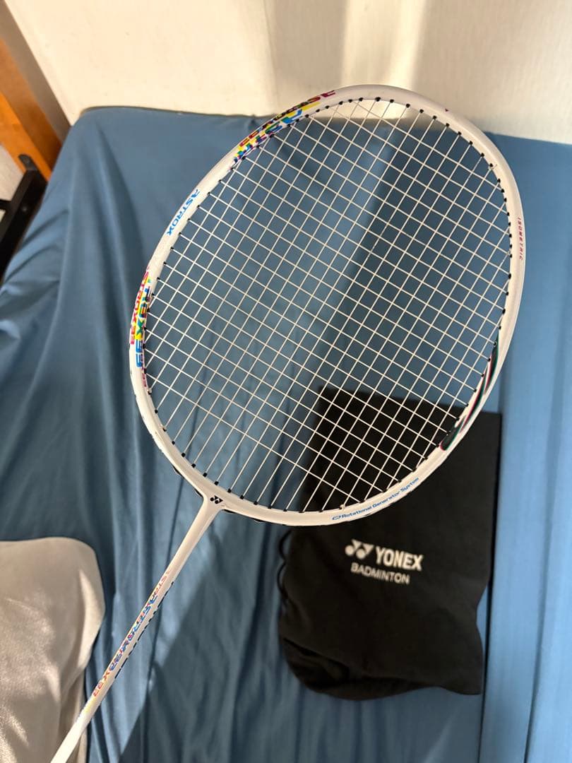 ヨネックス アストロクス33 ASTROX 33バドミントン ラケット ケース付