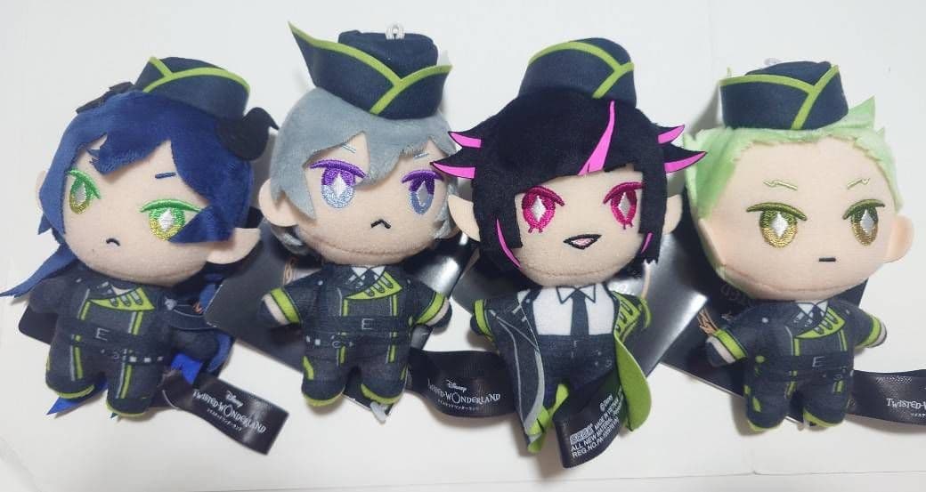 ディズニーツイステッドワンダーランド寮服マスコット　21個セット