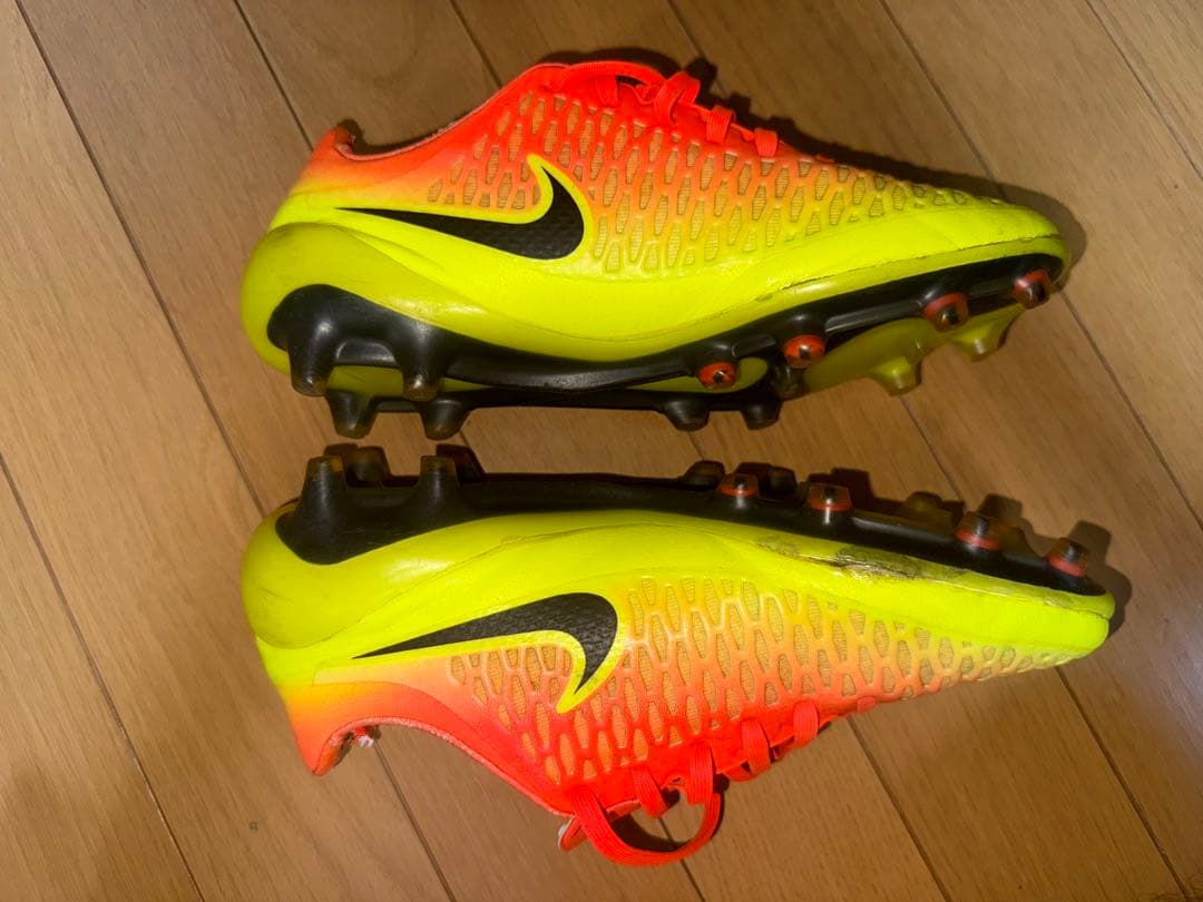 サッカースパイク ナイキ マジスタオーパス FG ACC NIKE 25cm
