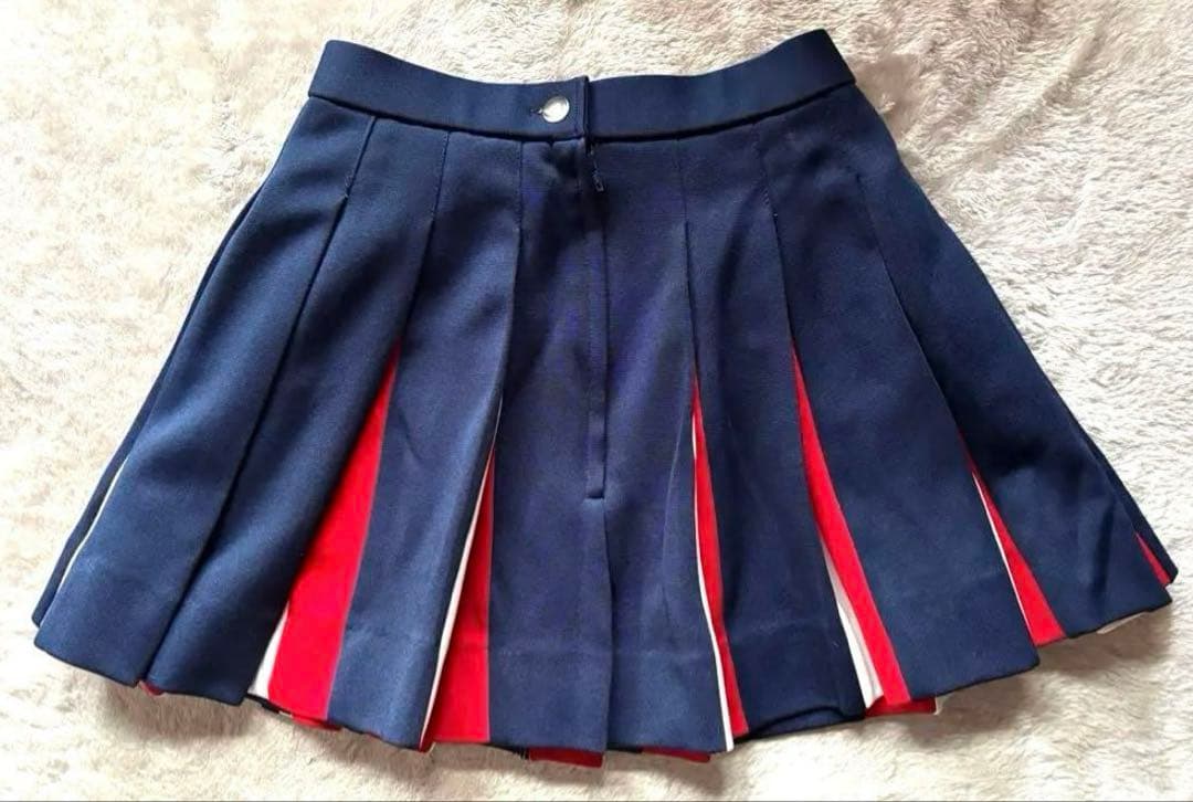 美品　チアユニフォーム　バトン　部活　大会　紺