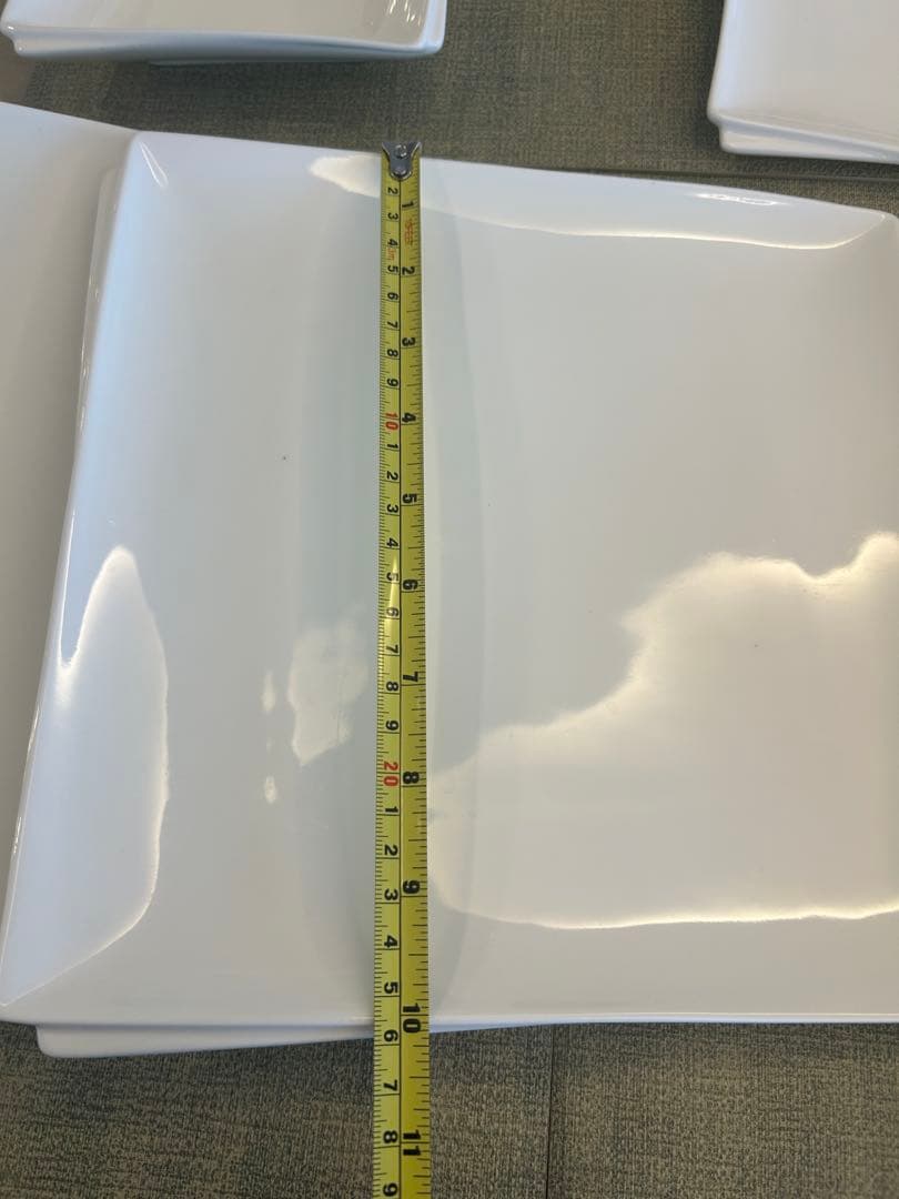 アメリカ購入　白&シンプル＆デザインの食器10枚セット