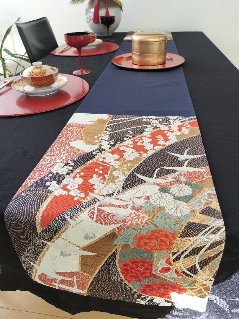 A777逸品‼️純金箔 24K‼️ひな祭り‼️正絹テーブルランナー2m12cm
