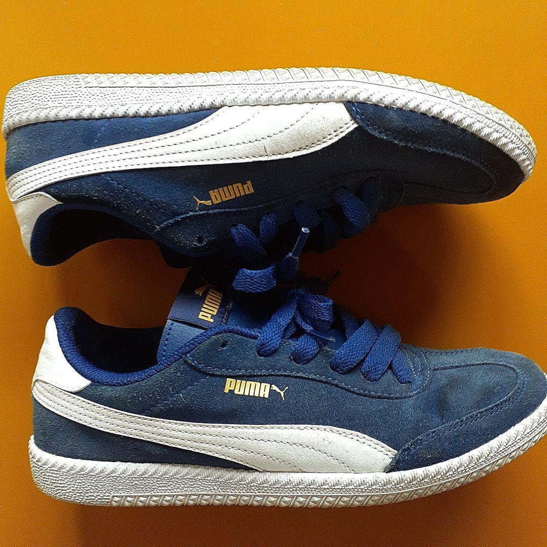 Puma ネイビー スエード シューズ