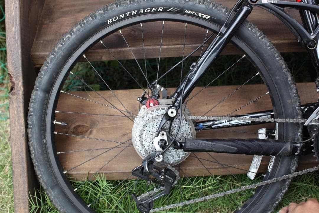 トレック　マウンテンバイク フューエルfuel EX５. ５　自転車