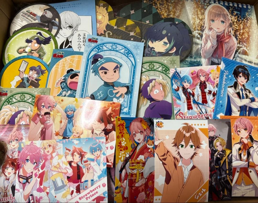 アニメ　アニメグッズ　キャラクターグッズ　まとめ売り　大量　激安　#04