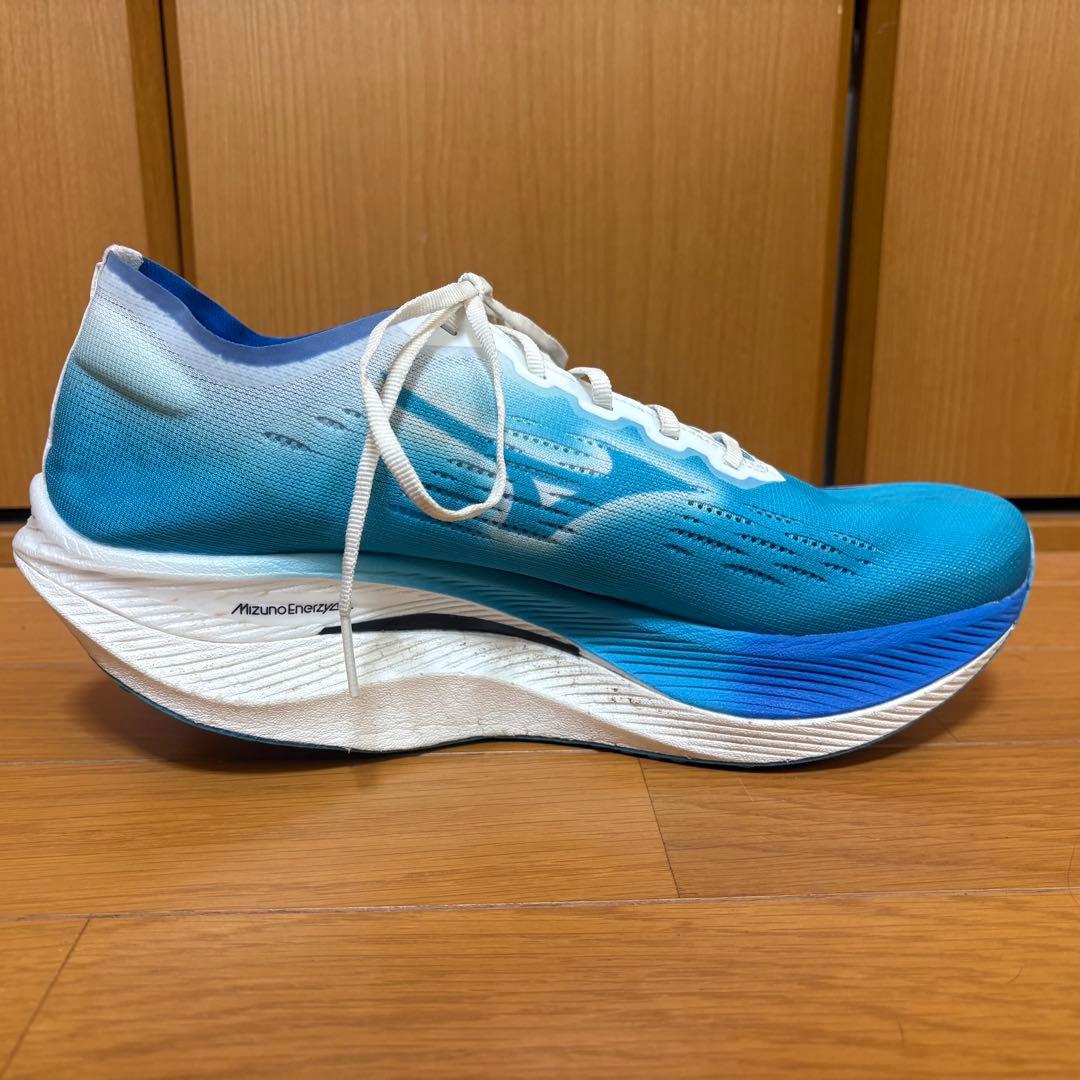 【美品】ウエーブリベリオンプロ２ 28.5cm MIZUNO