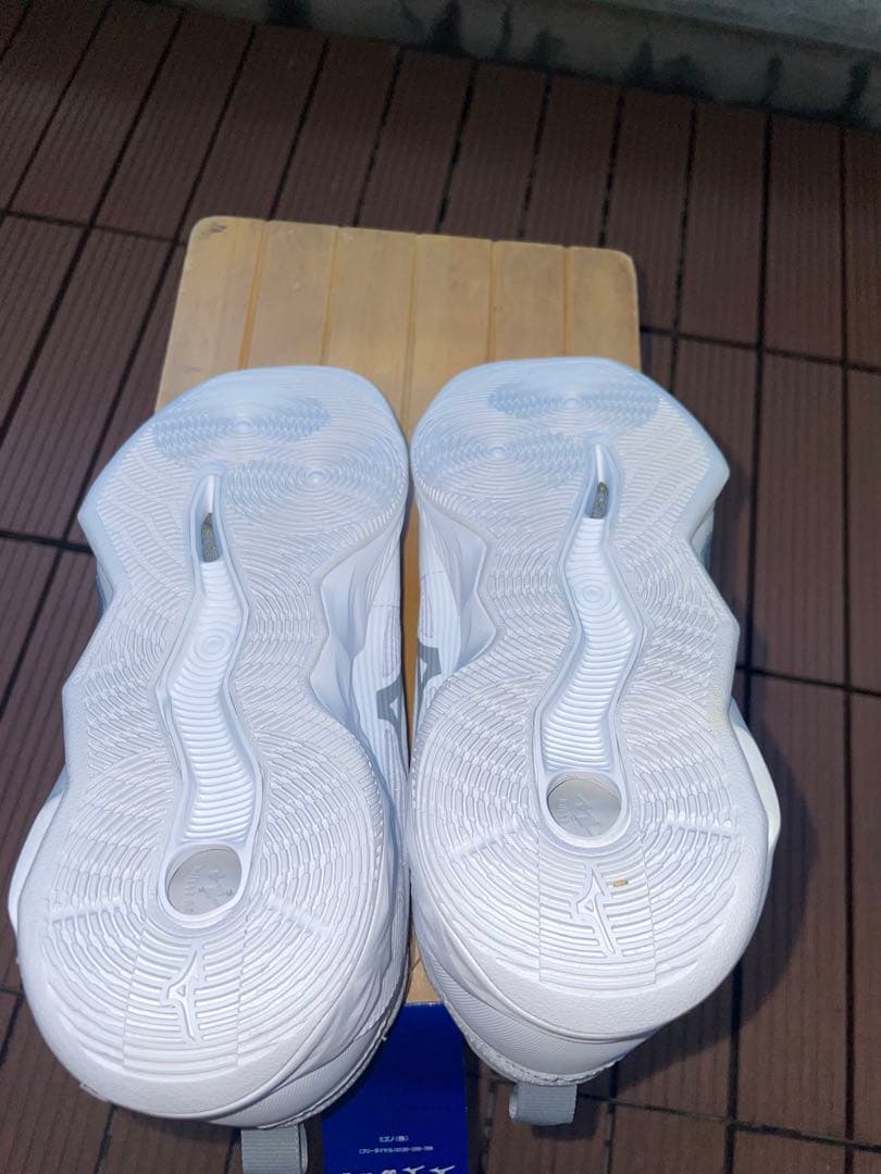 Mizuno Wave Transista 23.0cm ホワイト