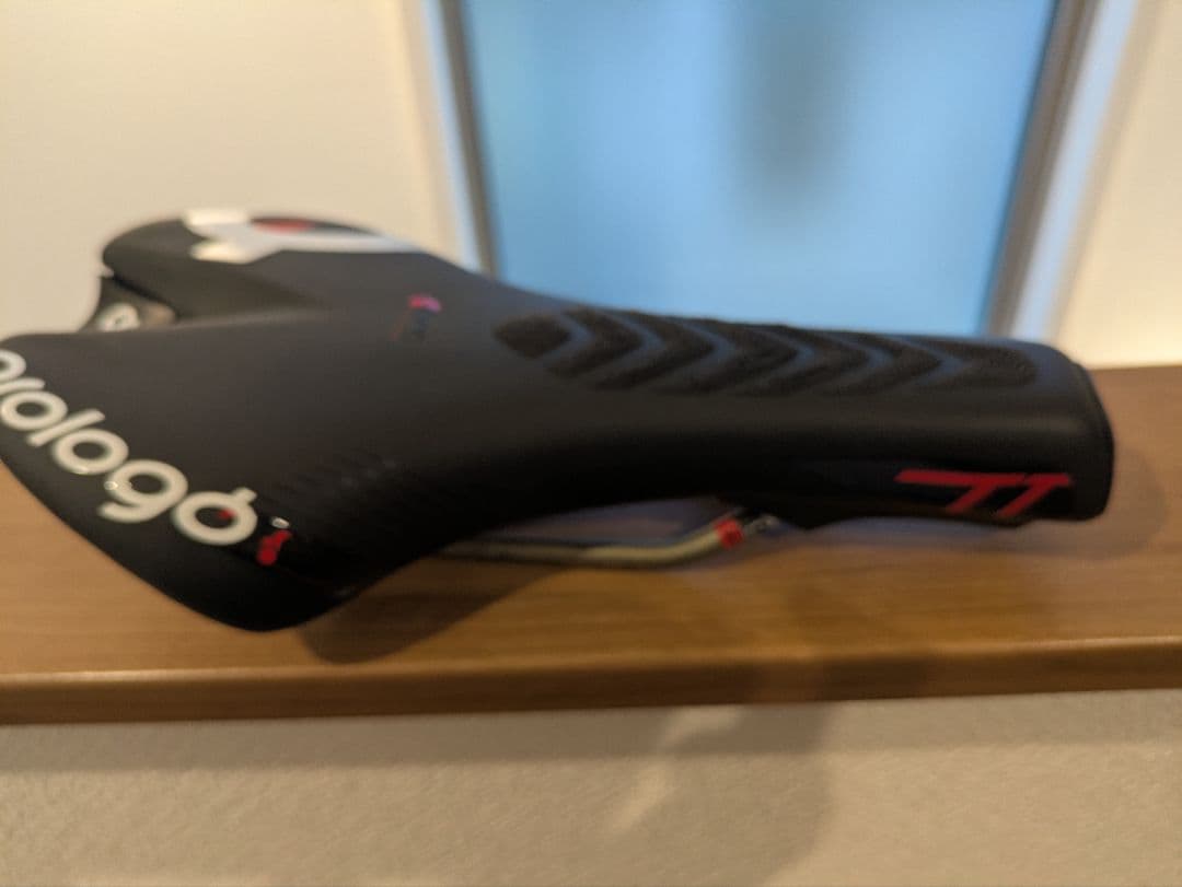 Selle Italia SLR ブラック サドル
