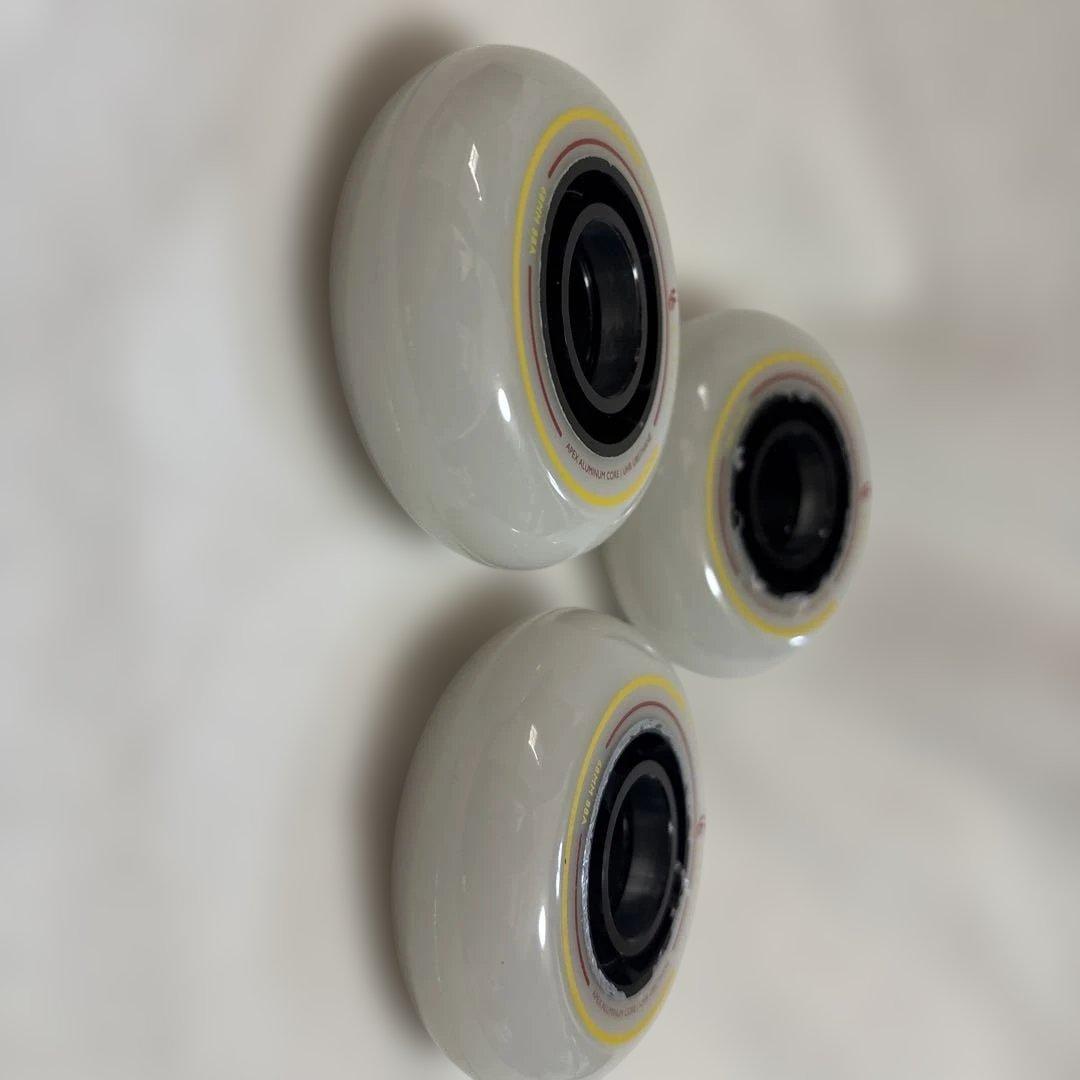 アグレッシブインラインスケートウィールUNDERCOVER 68MM 88A