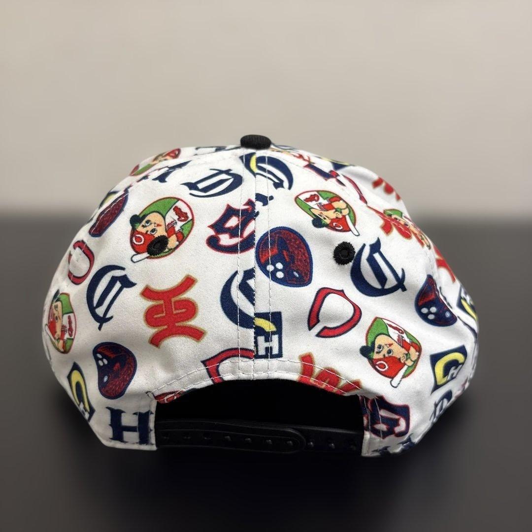 【新品未使用】広島東洋カープ キャップ NEW ERA 総柄