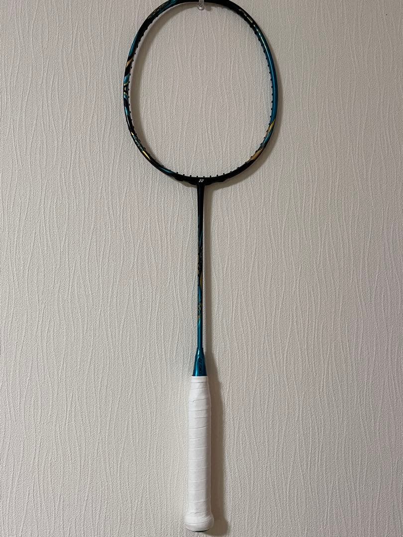 バドミントンラケット ASTROX88sPro