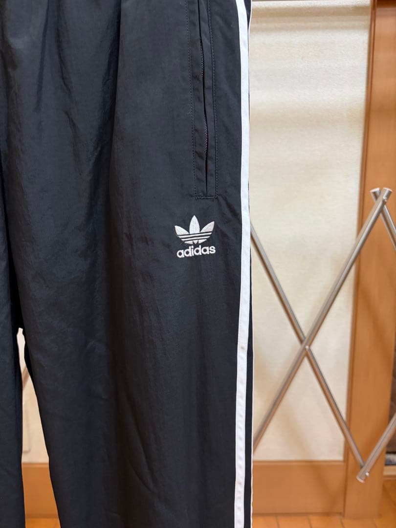 adidas アディダス オリジナルス トレフォイルロゴ ナイロン　セットアップ