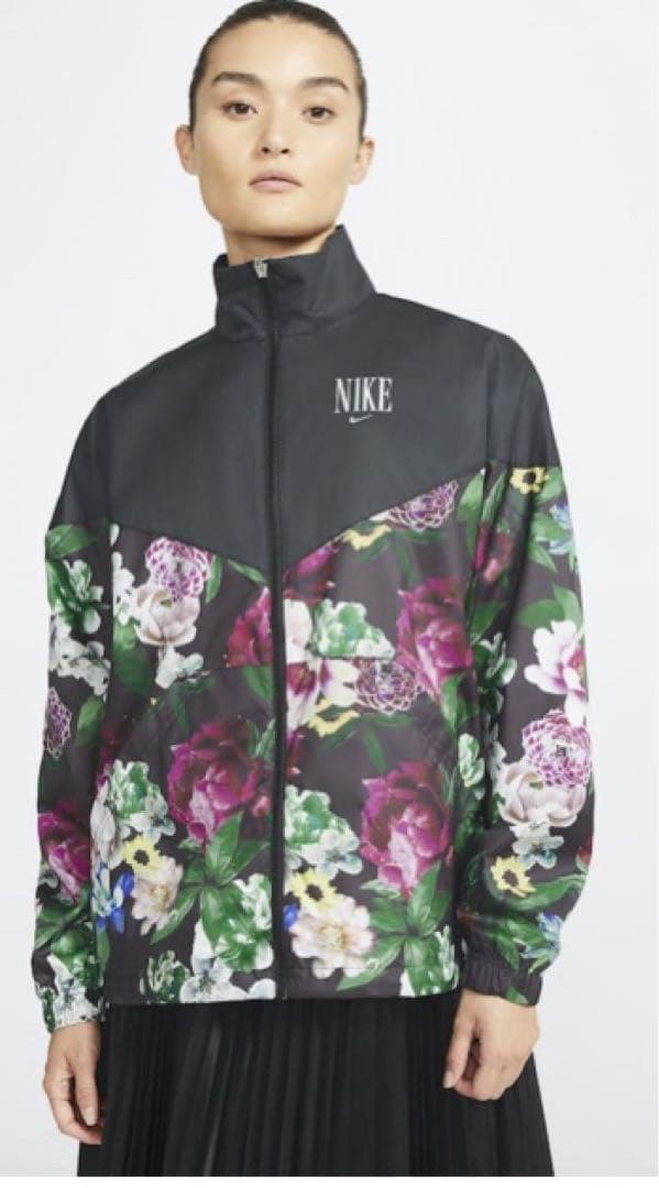 NIKE ウィメンズフロールウーブンジャケット