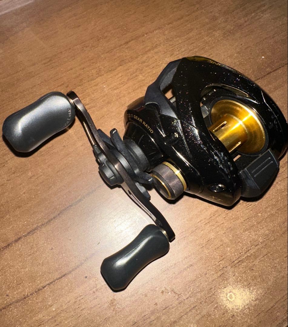 シマノ バスワンR 166M-2 シマノ バスワン XT 151 SCM
