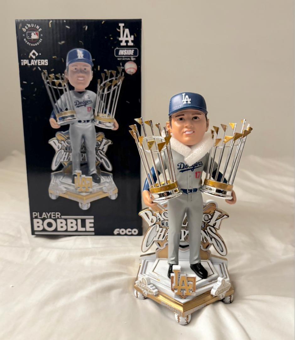 【2025体限定】大谷翔平 ボブルヘッド ドジャース 2連覇記念 トロフィー2個