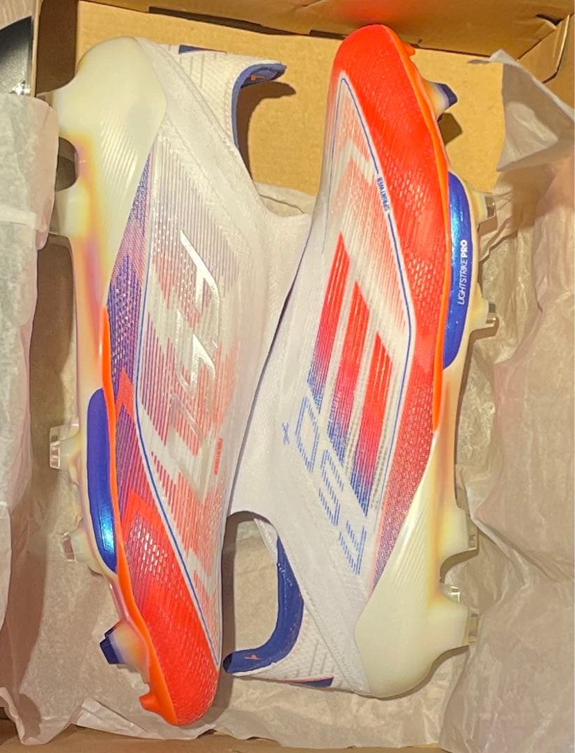 28.5cm F50+FG adidas 箱無し