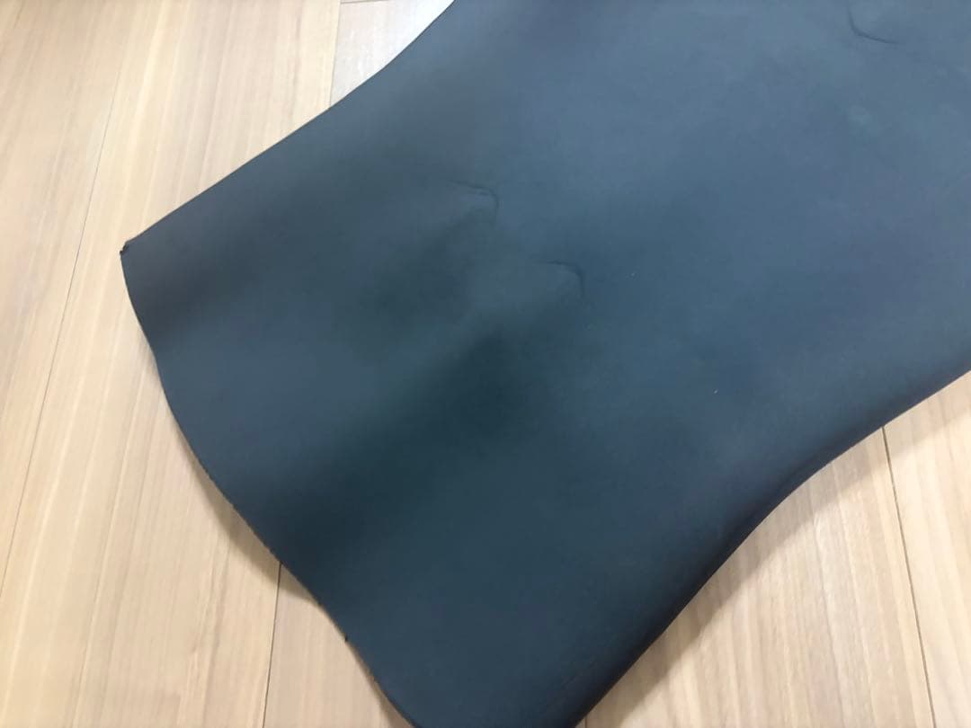 ★送料無料・美品★お洒落　BWETタッパ　ウエットスーツ　サーフィン
