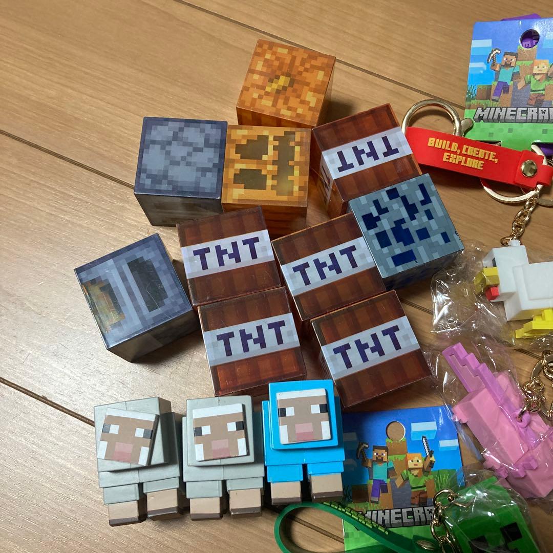 マイクラ　TNTブロック　キーホルダーなど