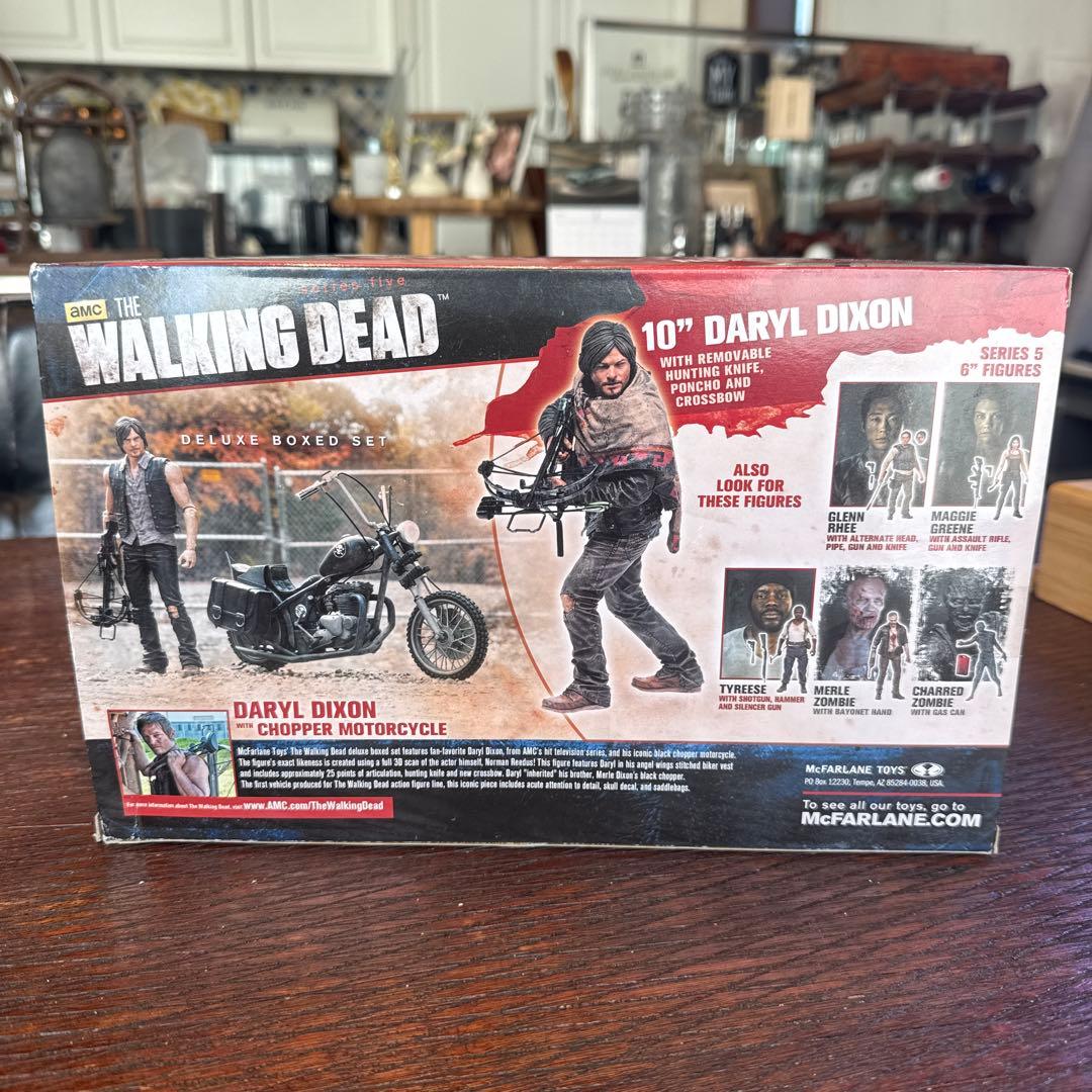 WALKING DEAD フィギュア ダリル・ディクソン with チョッパー