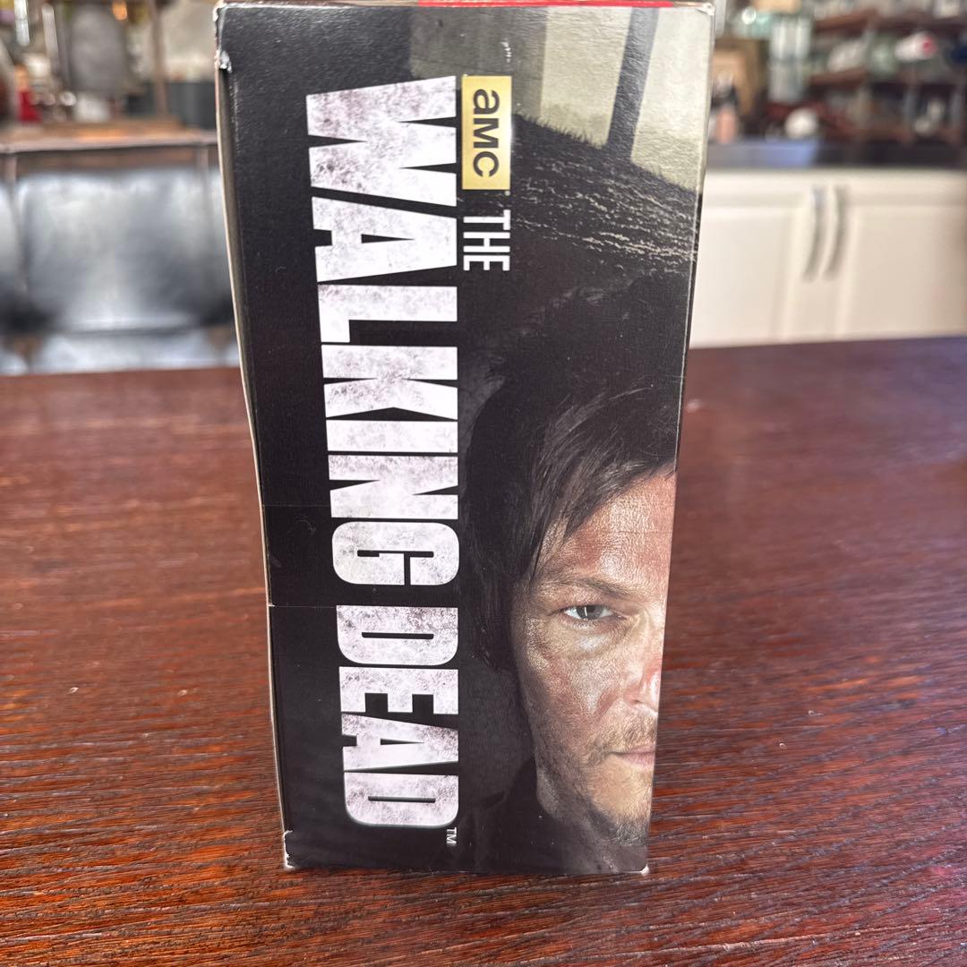 WALKING DEAD フィギュア ダリル・ディクソン with チョッパー