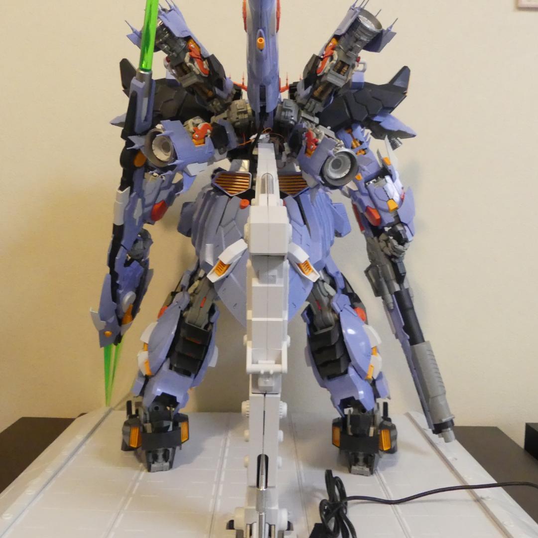 【超希少品】機甲の城　1/100 パーフェクトジオング プラモデル 初回限定版