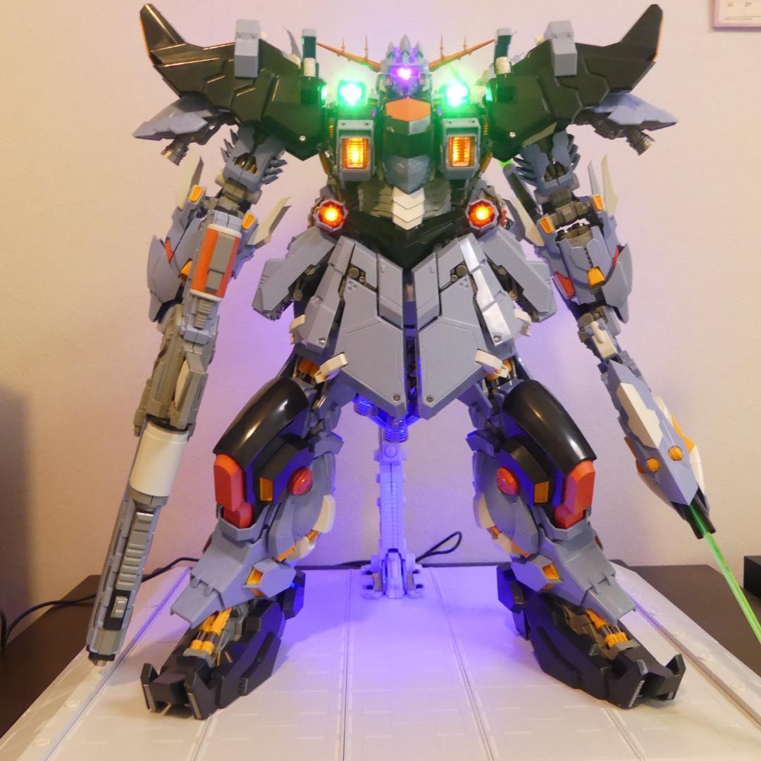 【超希少品】機甲の城　1/100 パーフェクトジオング プラモデル 初回限定版