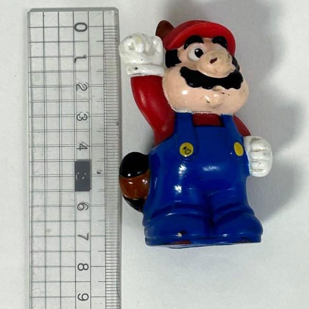 スーパーマリオ　SuperMario マリオ　フィギュア