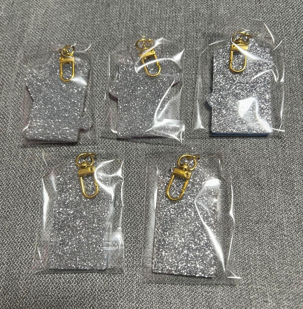 セーラームーン　グリッターアクリルキーホルダー 5種セット