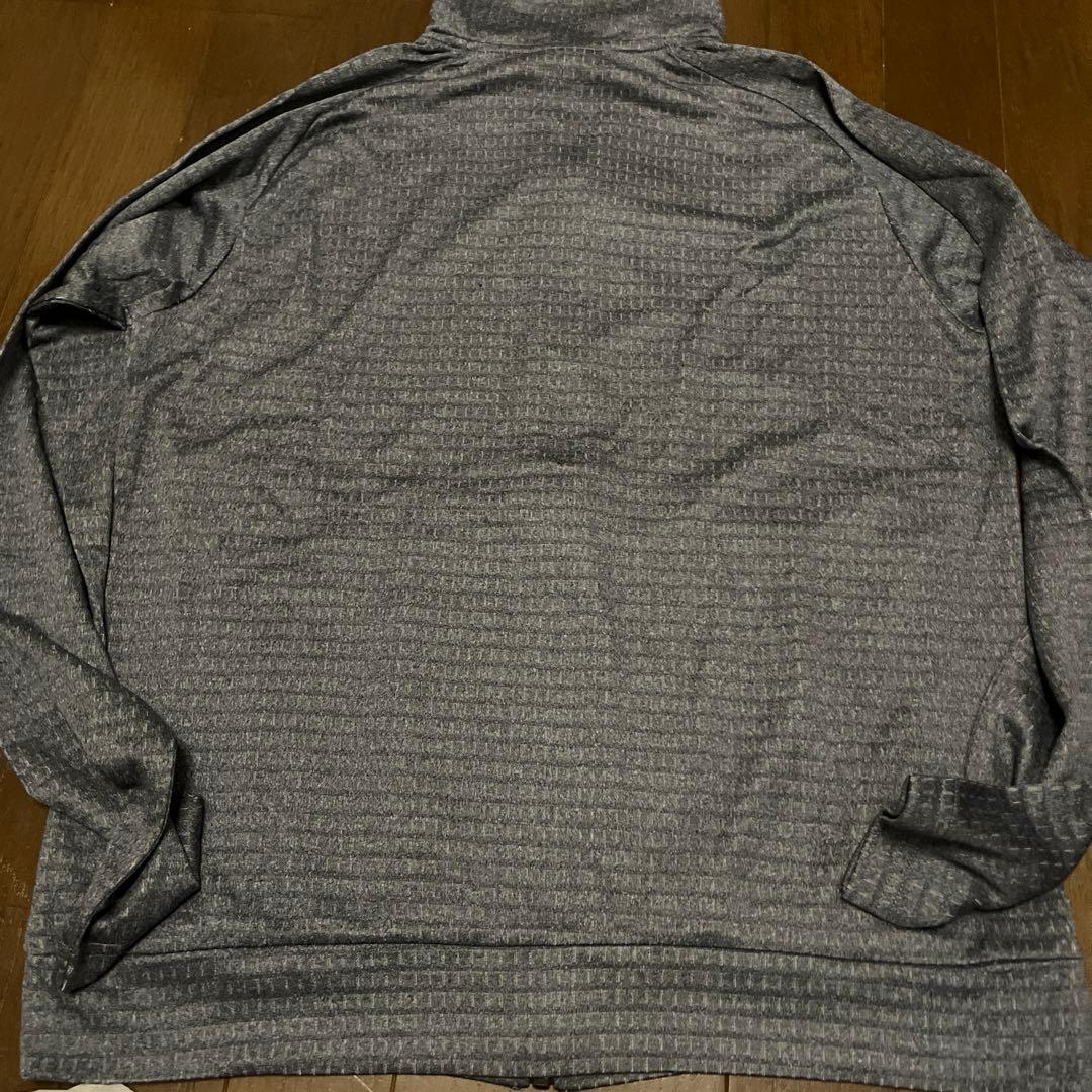 YONEX グレー Mサイズ ウォームアップウェア