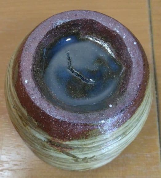 人間国宝 金城次郎 立ぐい(魚紋) 栞 共箱 美品 壺屋焼 やちむん 壷屋焼