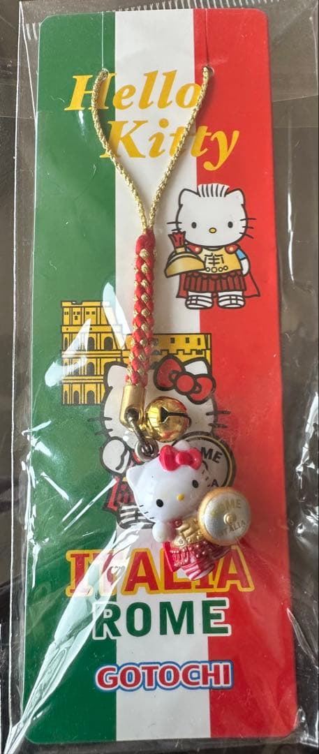 【希少】ハローキティ ご当地ストラップ　 海外限定　イタリア　ローマ　韓国