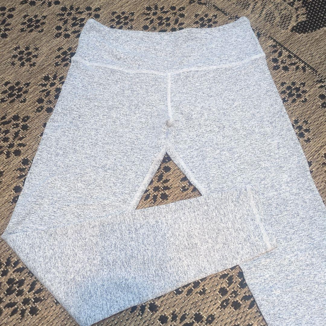 【美品】suria ヨガウェアレギンス　Mサイズ