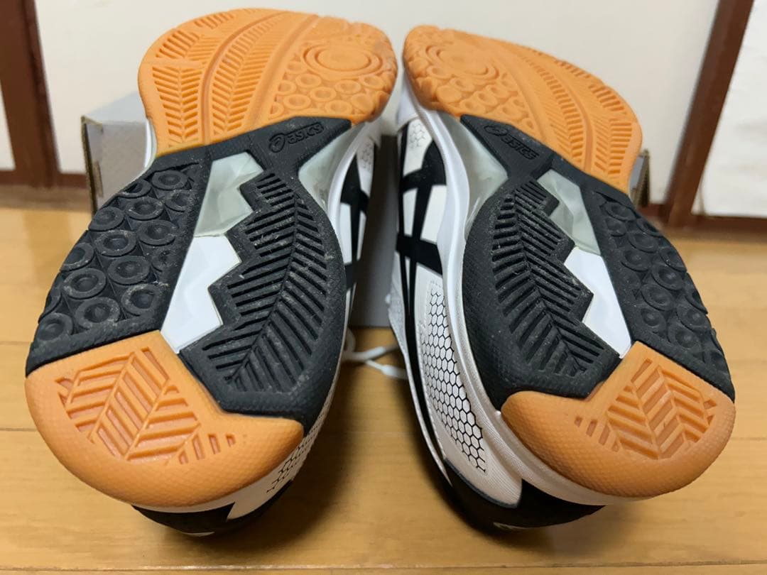 アシックス GEL ROCKET 26.5㌢