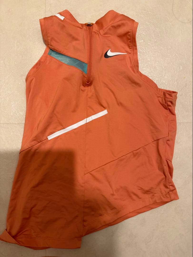 Nike テニスウェア スカート、トップスセット